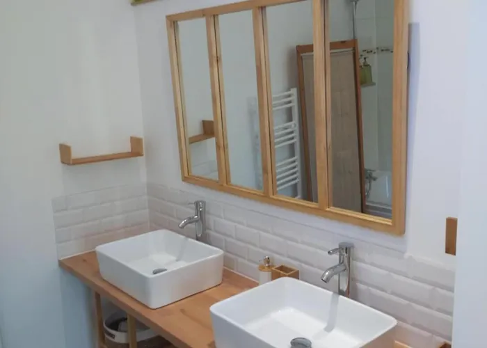 Le Pressoir De Guinefolle بيت ضيافة